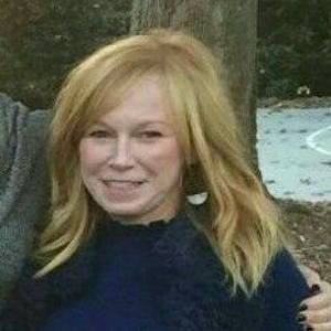 Meet your Posher, Connie